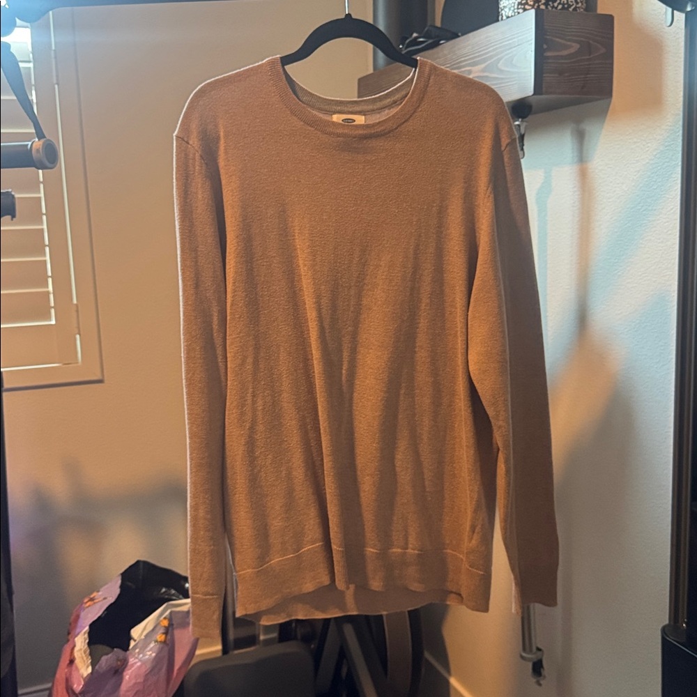 Men’s Old Navy Dark Tan Sweater size Large